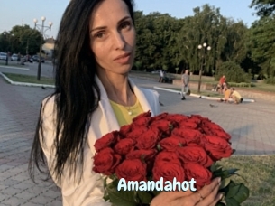 Amandahot