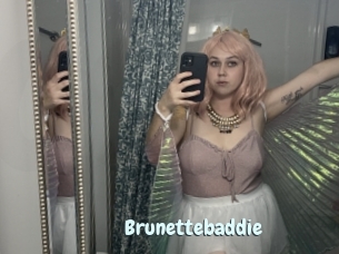 Brunettebaddie