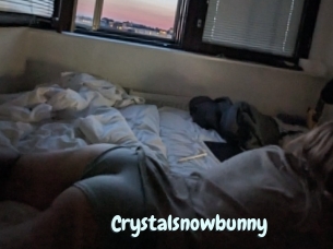 Crystalsnowbunny