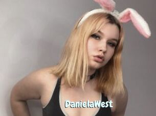 DanielaWest