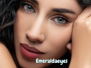 Emeraldaeyes