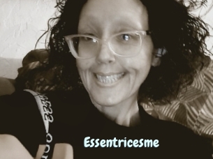 Essentricesme