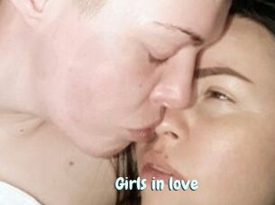 Girls_in_love