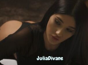 JuliaDivane