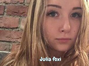 Julia_foxi