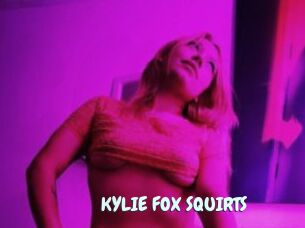 KYLIE_FOX_SQUIRTS