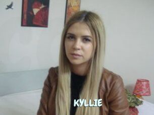 KYLLIE_