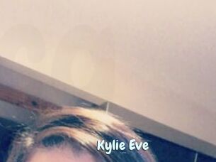 Kylie_Eve