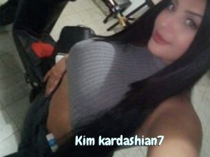 Kim_kardashian7