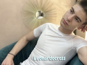 Leonardocross