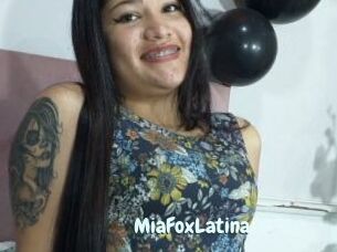 MiaFoxLatina