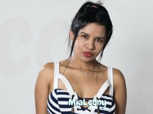 MiaLeony