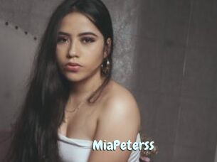 MiaPeterss