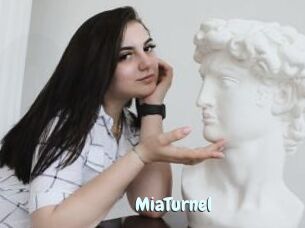 MiaTurnel