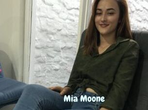 Mia_Moone