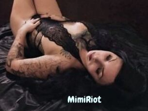Mimi_Riot