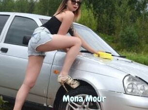 Mona_Mour