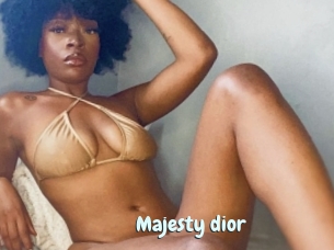 Majesty_dior