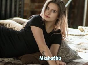 Miahotbb