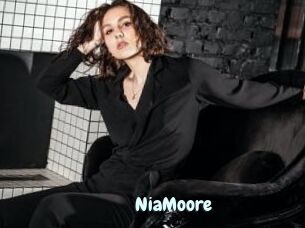 NiaMoore