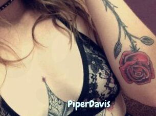 Piper_Davis