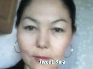 Sweet_Kira_
