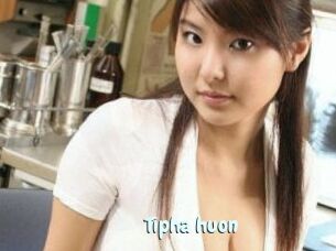 Tipha_huon